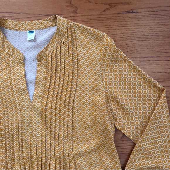 Long Sleeve Patterned Old Navy Dress - Picture 3 of 9